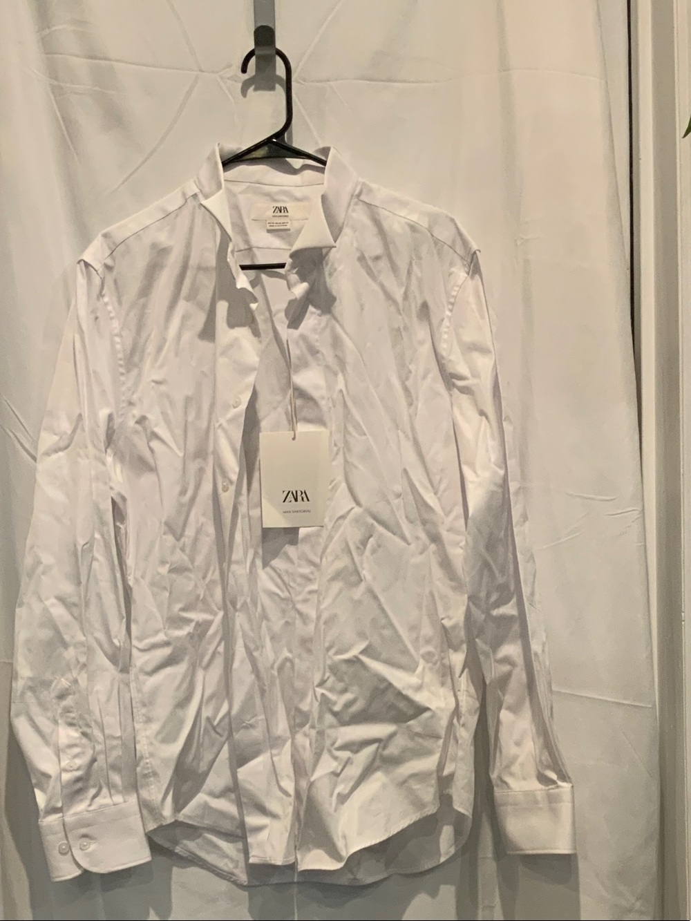 ZARA Men’s White Button-Down Dress Shirt